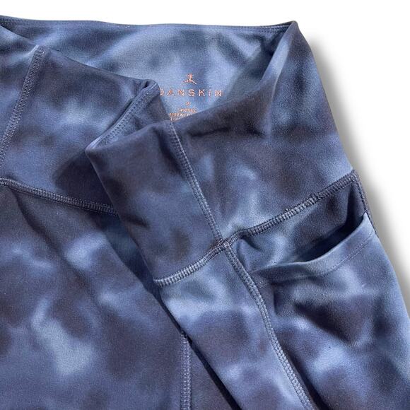 Danskin Now Womens Athletic Leggings Acid Wash Tie Dye Blue Pockets Medium - Picture 3 of 8